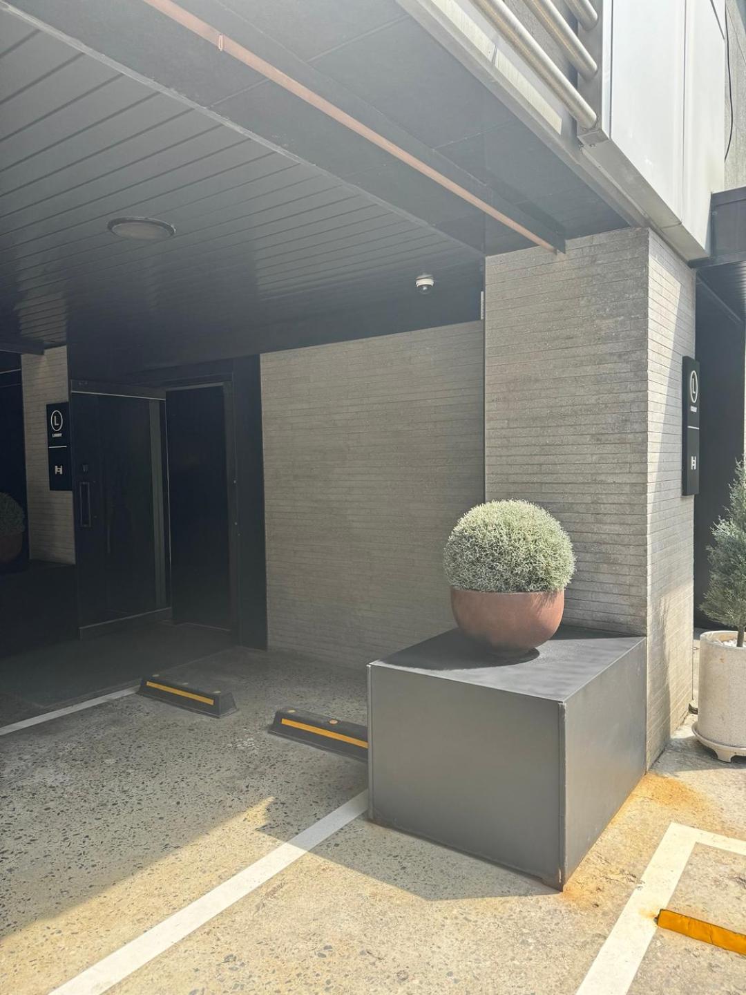 Hotel H Seoul Exterior foto